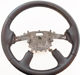 C2S39570LEG Warm Charcoal Leather steering wheel